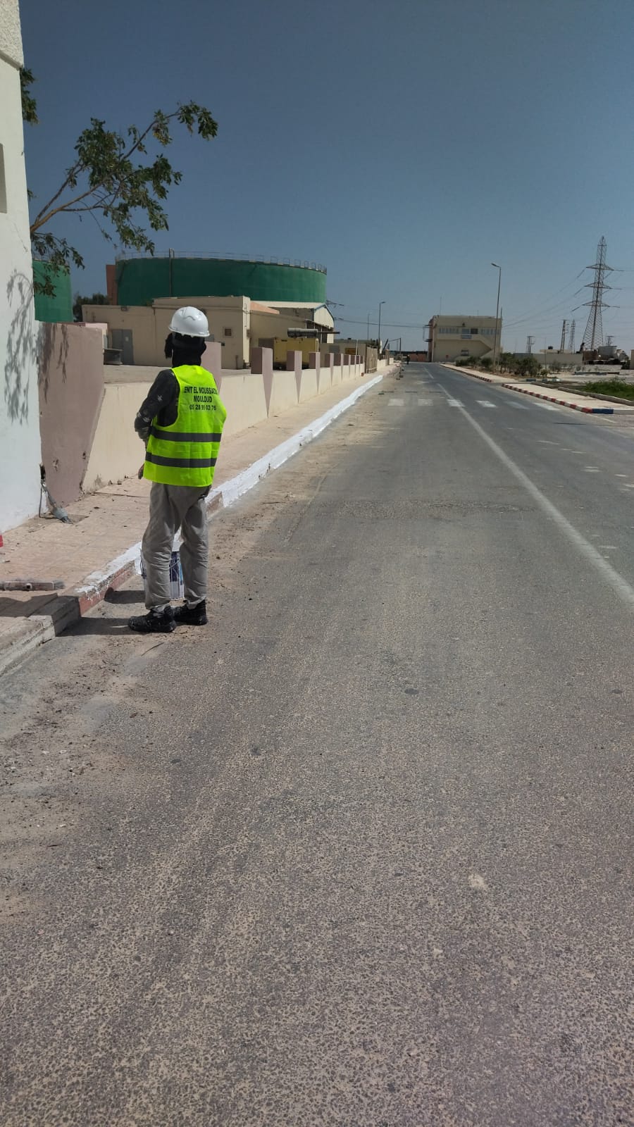 Hangar en charpente métallique